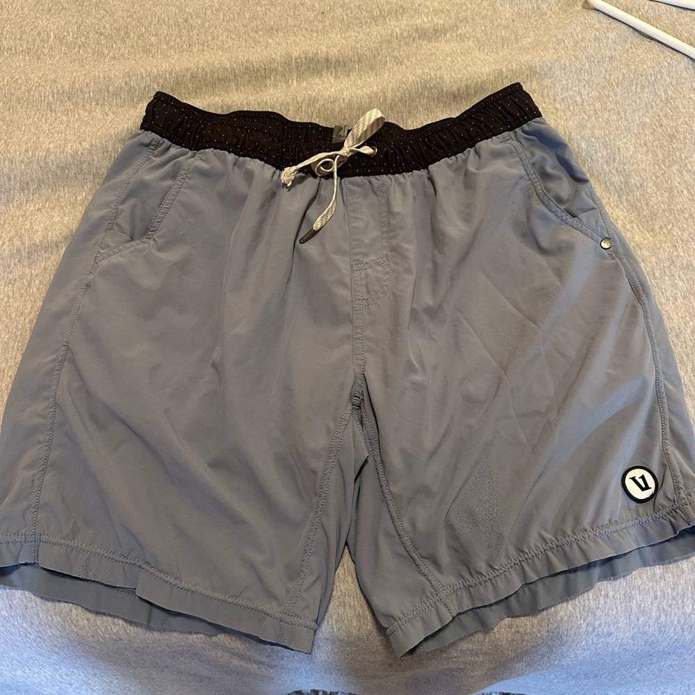Vuori Men’s Lined Shorts
